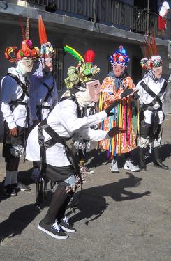 The Wanaragua dance narrates the history of Garifuna resistance to colonial forces. On Christmas and New Year's Day in Los Angeles, Garifuna performers continue this tradition by traveling house to house dancing Wanaragua.