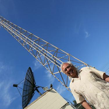 Radio Bilingüe