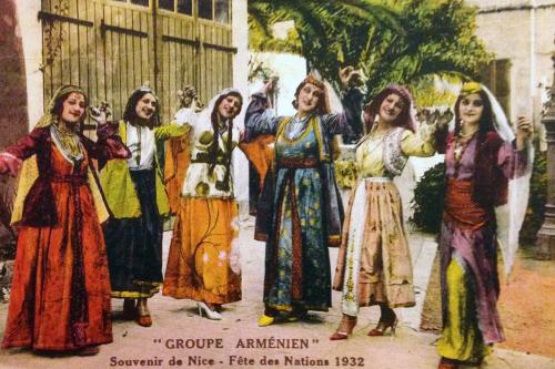 Armenian dance