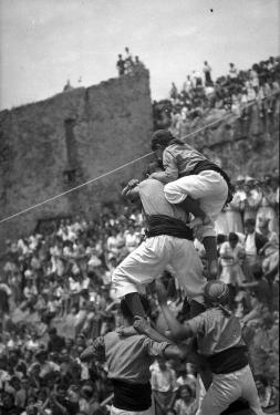 Human Towers