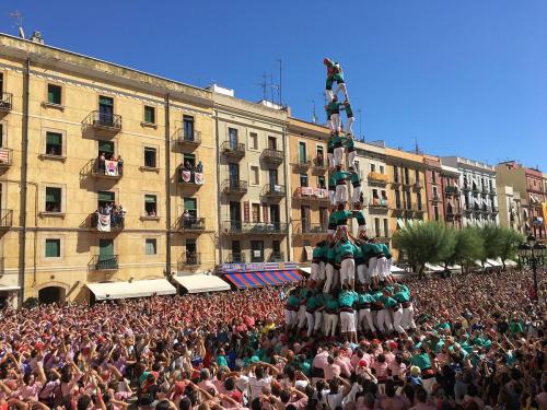 Human Towers
