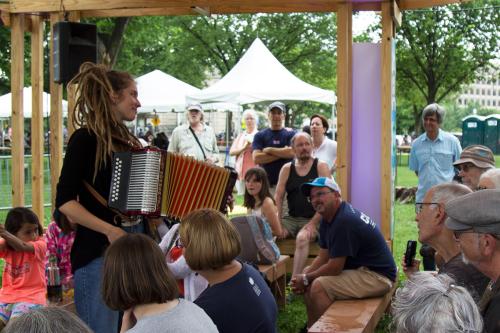 Alidé Sans, Folklife Festival