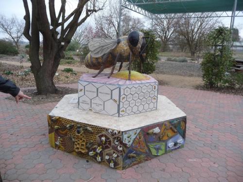 At the entrance to the Häagen-Dazs Honey Bee Haven garden, a giant whimsical bee stands guard.