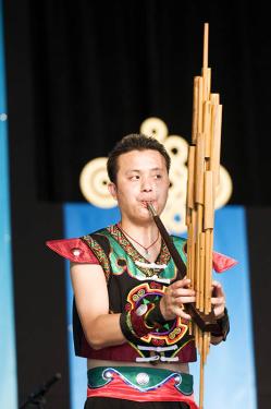 Photo by Joe Furgal, Ralph Rinzler Folklife Archives and Collections, Smithsonian Institution
