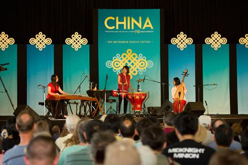 Photo by Francisco Guerra, Ralph Rinzler Folklife Archives and Collections, Smithsonian Institution