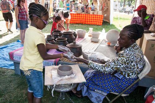 Photo by Maggie Pelta-Pauls, Ralph Rinzler Folklife Archives and Collections, Smithsonian Institution