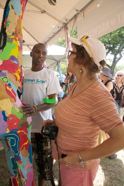 Photo by Maggie Pelta-Pauls, Ralph Rinzler Folklife Archives and Collections, Smithsonian Institution