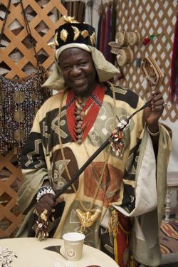 Peace Corps Baba (Oumar Cissé), founder of the bead museum Farafina Tigne, is sharing information about his work in the Mali area of the Peace Corps program