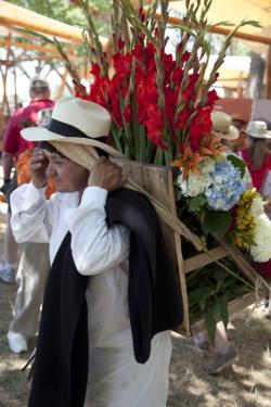 Alexander de Jesús Nieto Marín, cultivator, florist, silletero (or flower carrier)