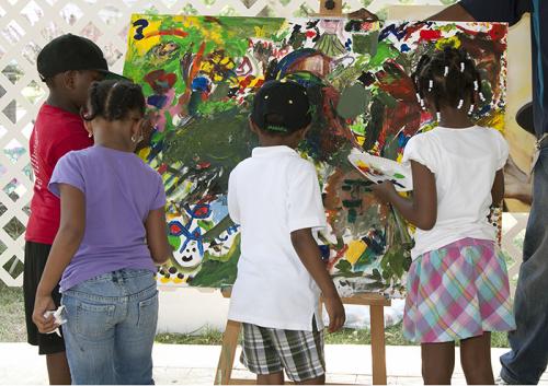 Family activities at the 2012 Smithsonian Folklife Festival. Photo by Jane Cave, Ralph Rinzler Folklife Archives